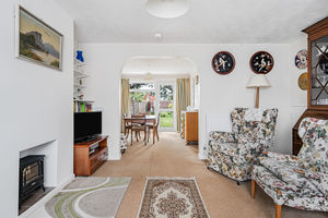 Lounge- click for photo gallery